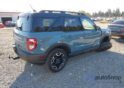 2022 Ford Bronco Sport Outer Banks z USA, uszkodzony, nr VIN 3FMCR9C62NRE27206